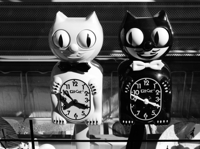 kit cat clock2